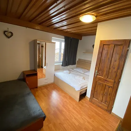 Tyrol Affittacamere 3*