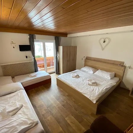 Πανσιόν Tyrol