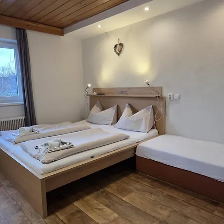Tyrol 3*