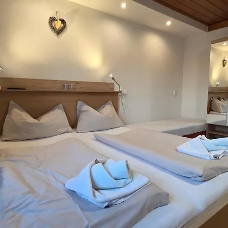 Tyrol Affittacamere 3*