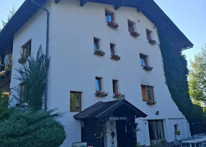 Tyrol Pensionat 3*